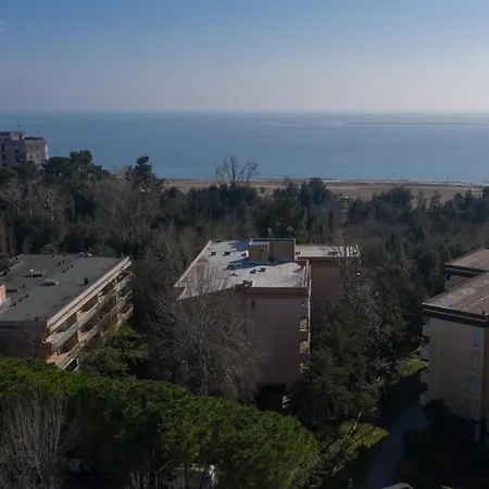 Eltufeto - Parking And Terrace Apartman Grado-Pineta